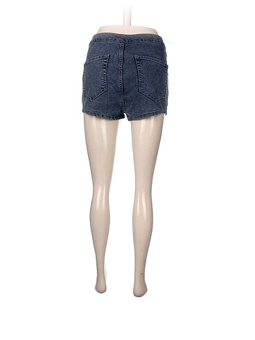 38 Beden Pull and Bear Mini Şort %70 İndirimli.