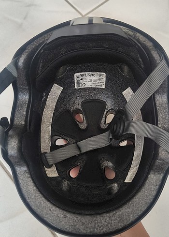 Oxelo PLAY 5 Siyah Kaykay Bisiklet Paten Kaskı - Görsel 4