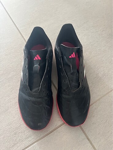Adidas krampon