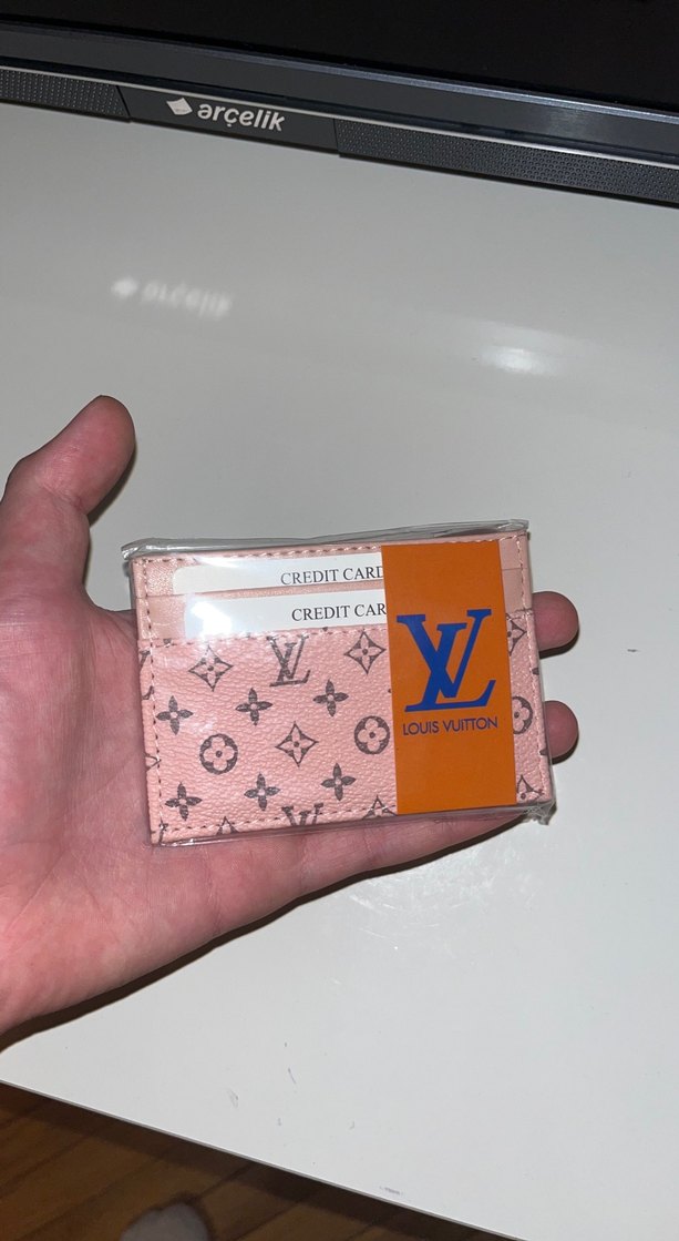 Louis Vuitton Pembe Deri Kadın Cüzdanı - Görsel 3