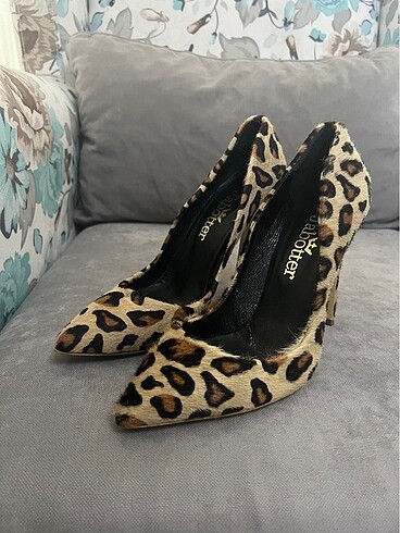 Leopar Stiletto