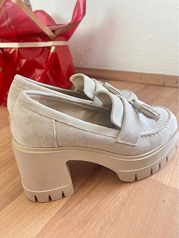 37 Beden London model Loafer topuklu ayakkabı
