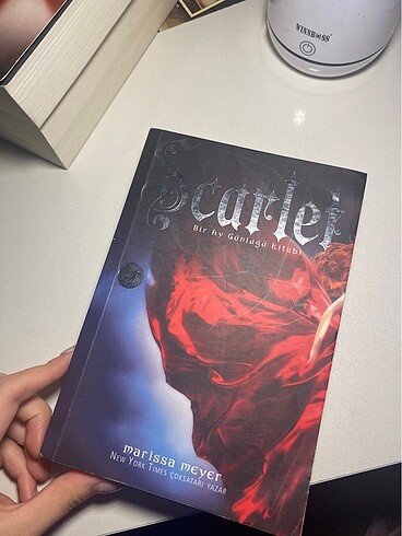 SCARLET AY GÜNLÜKLERİ