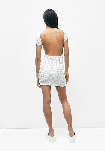 Pull and Bear Mini beyaz elbise
