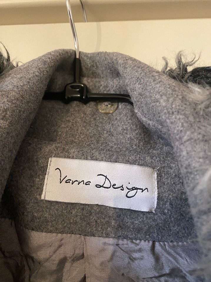 Kürk Yaka Gri Uzun Kaban - Görsel 2