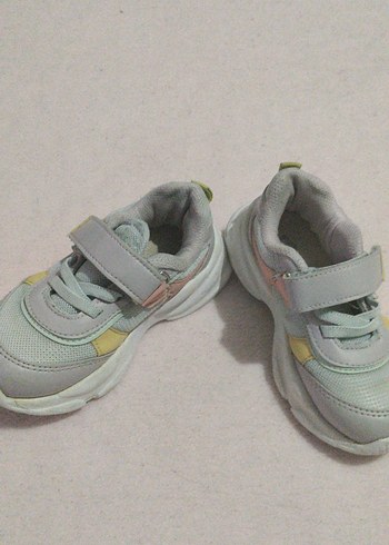 Kız Çocuk Gri Cırt Cırtlı Spor Ayakkabı - Görsel 2