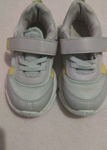 Kız Çocuk Gri Cırt Cırtlı Spor Ayakkabı - Görsel 4