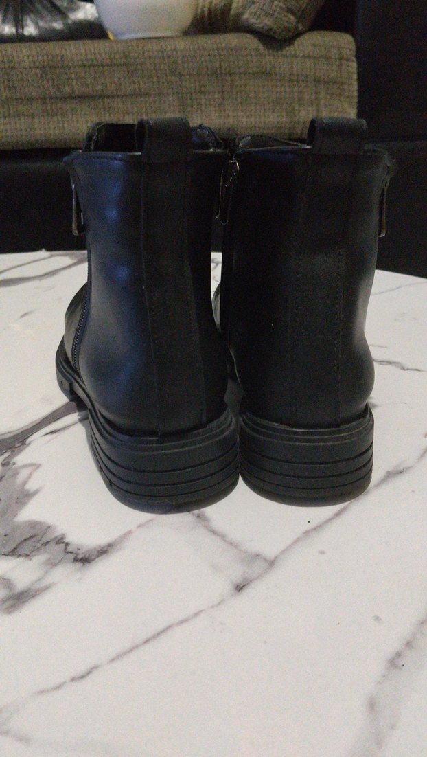 Siyah Fermuarlı bot - Görsel 5