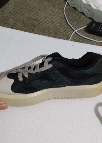 Beyaz Gri Bağcıklı Kadın Spor Ayakkabı - Görsel 3