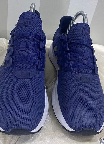 Adidas spor ayakkabı 40'5 numara temiz 