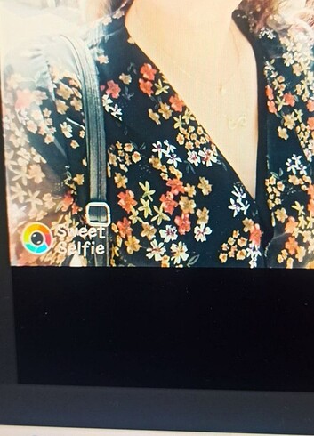 s Beden ZARA YAZLIK ÇİÇEKLİ ELBİSE