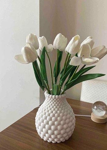 Beyaz Vazo - Görsel 2