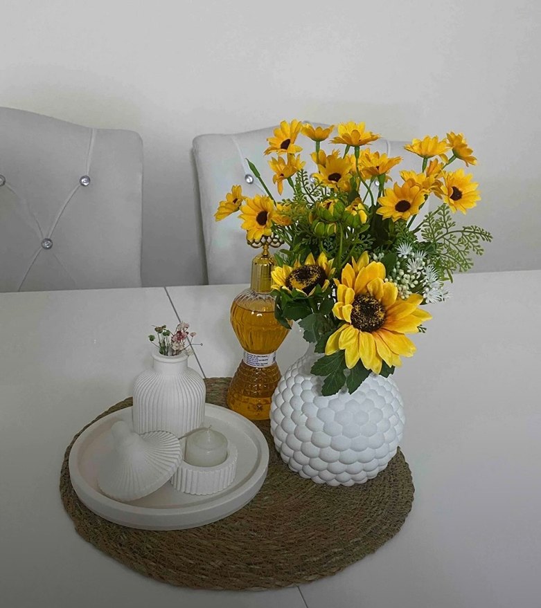 Beyaz Vazo - Görsel 4