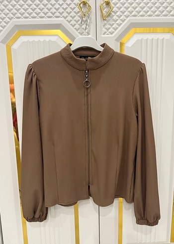 Uzun Kollu Piliseli Takım - Görsel 3