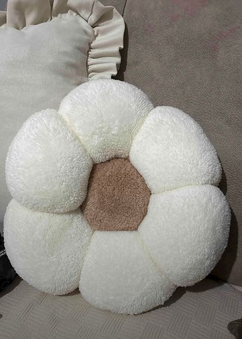 Peluş papatya kırlent - Görsel 3