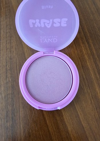 Pastel Pembe Makyaj Ürünleri Seti - Görsel 4