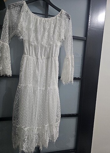 Omuz dekolteli s Beden dış çekim elbisesi - Görsel 2