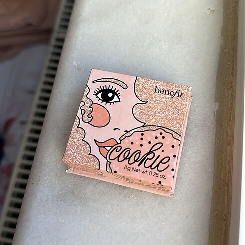 Benefit Cookie Highlighter