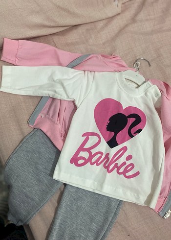 Barbie Baskılı Kız Çocuk Eşofman Takımı - Görsel 2