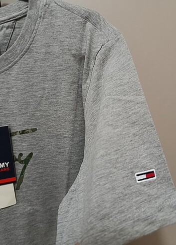 xl Beden gri Renk Tommy tisort 