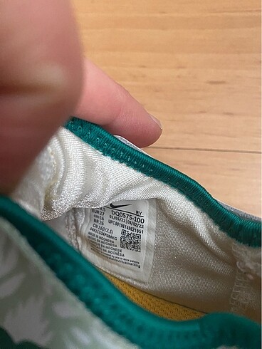 27 Beden Nike spor ayakkabı