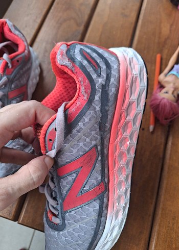 40 Beden new balance yürüyüş ayakkabısı