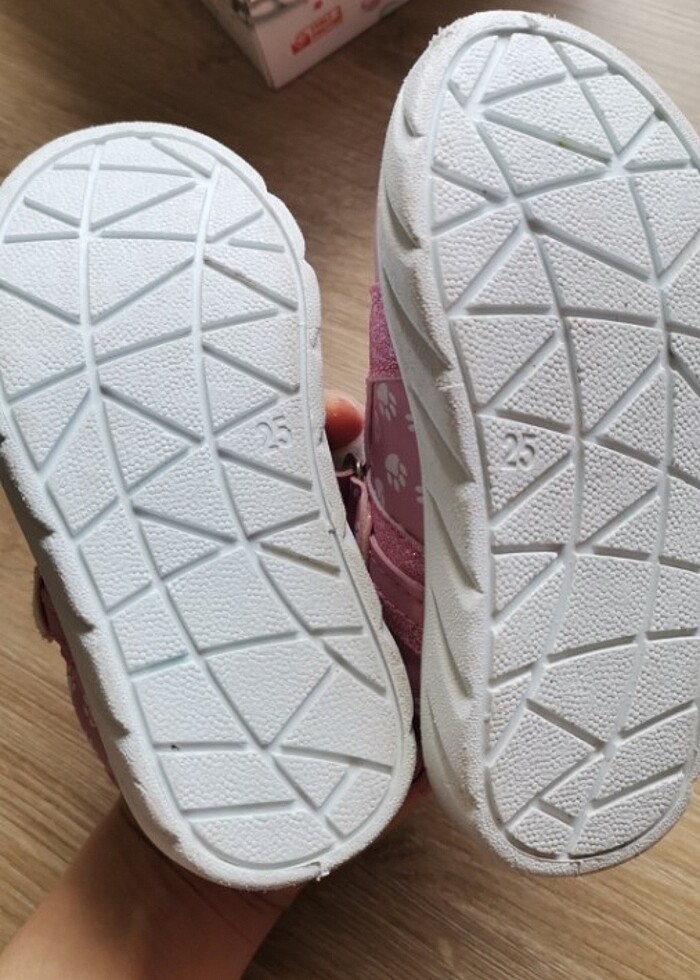 Kedi detaylı çocuk ayakkabı 25 numara - Görsel 4