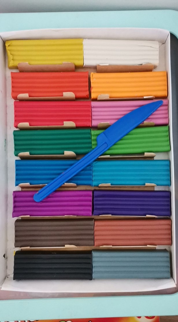 16 Renk Oyun Hamuru Seti, Ukrayna - Görsel 3