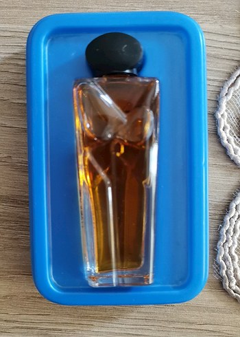 Diğer Guy Laroche Paris Clandestine Eau de Toilette