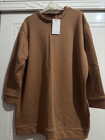 Touche Etiketli Sweatshirt