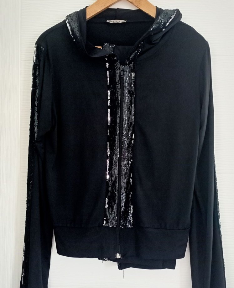 Siyah Kapüşonlu Payetli Fermuarlı Eşofman Takım - Görsel 3