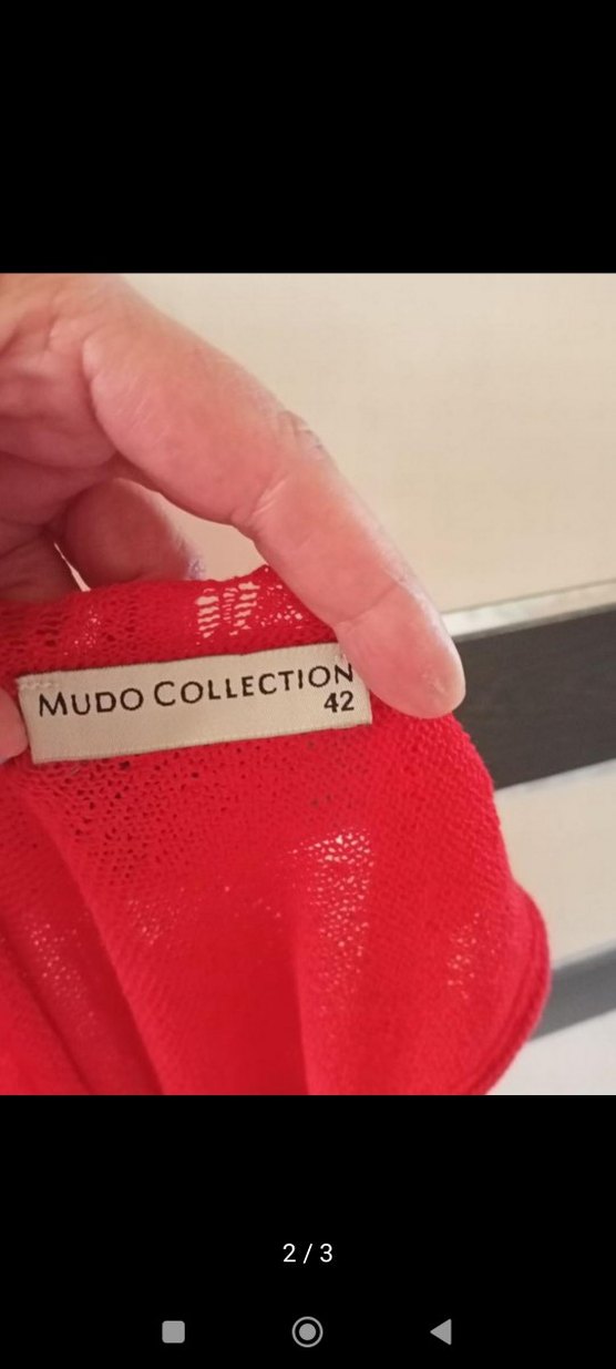 Kırmızı V Yaka Triko Kadın Atlet - Görsel 3