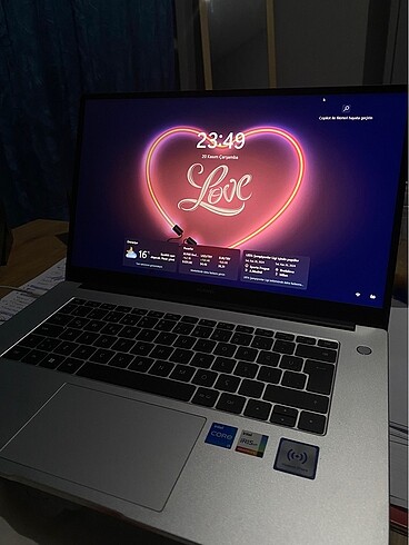 Huawei temiz laptop acil satılık