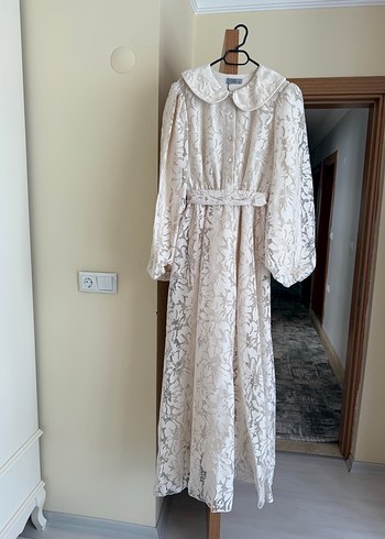 Dantel Detaylı Beyaz Uzun Kollu Kadın Elbise - Görsel 3