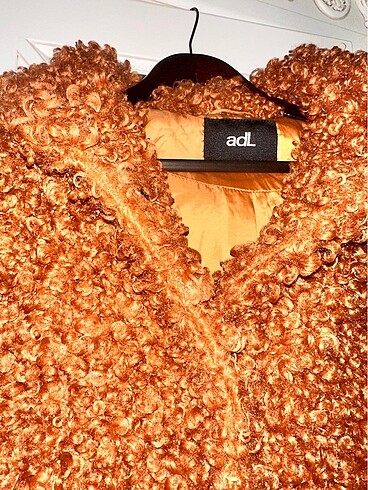 Adil Işık Adil ışık mont