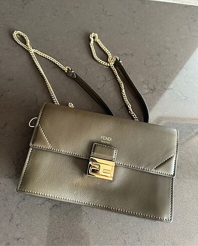 Fendi çanta