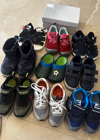 26 Beden Hepsi orj Adidas Erkek Çocuk Renkli Spor Ayakkabı fiyat sorun