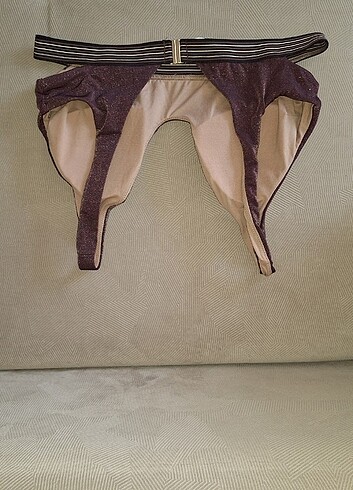 42 Beden Bikini üstü