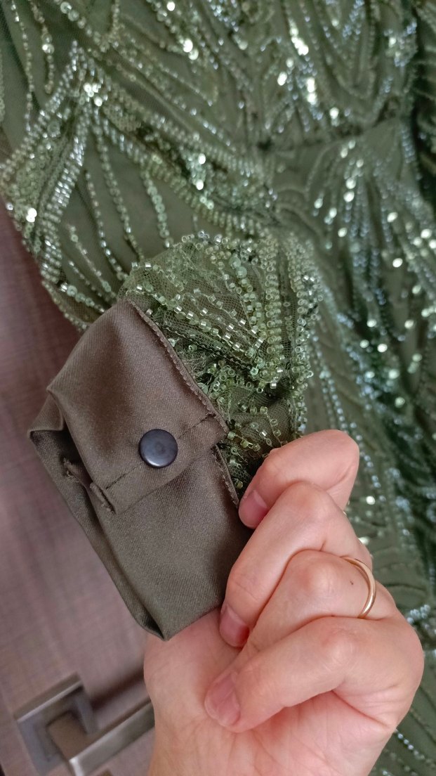 Yeşil İşlemeli Uzun Abiye Elbise - Görsel 2