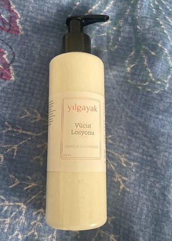 Yılgayak Vücut Losyonu Camelia & Lavanta