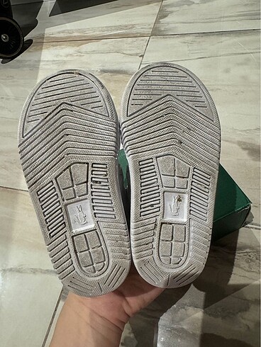 22 Beden Lacoste spor ayakkabı