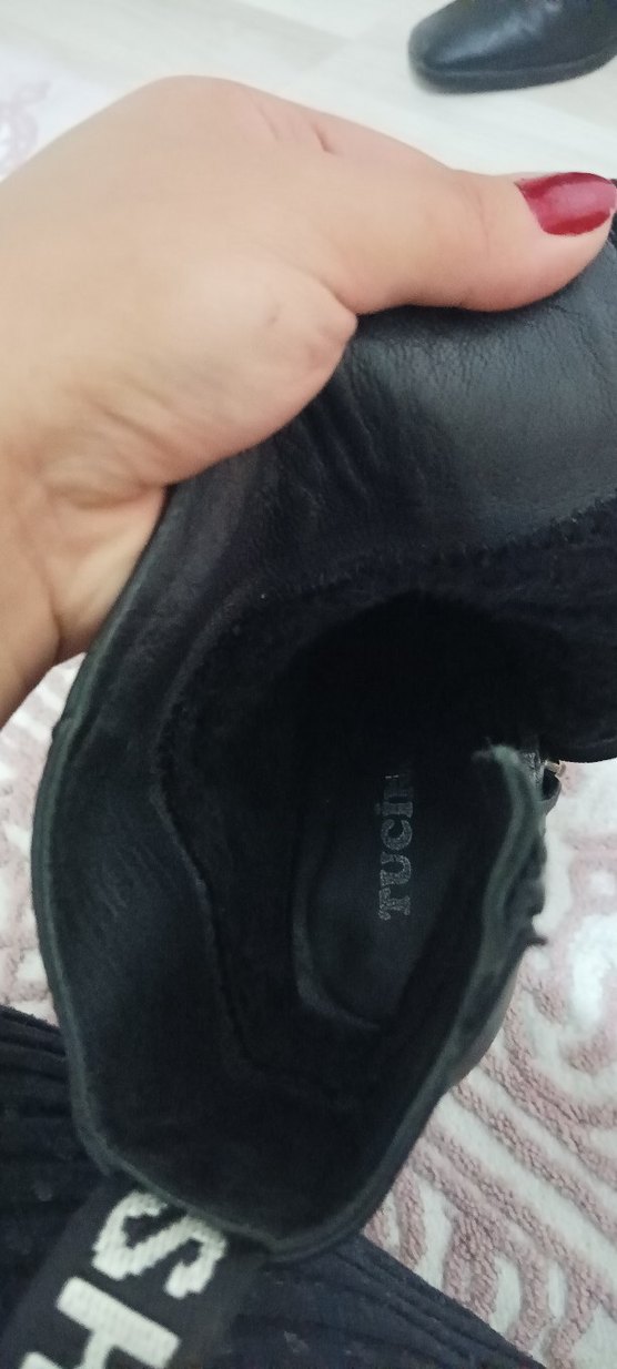 Siyah Deri Kadın Topuklu Bot - Görsel 4