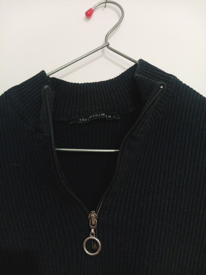 trendyolmen Siyah Yarım Fermuarlı Uzun Kollu Triko Kazak - Görsel 2