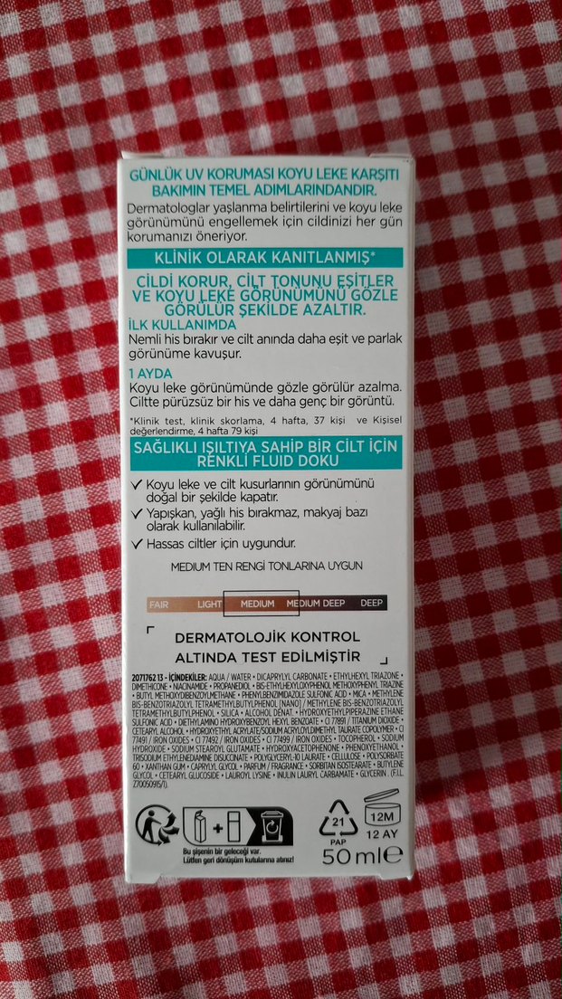 L'Oréal Bright Reveal SPF 50 Renkli Yüz Güneş Kremi - Görsel 2