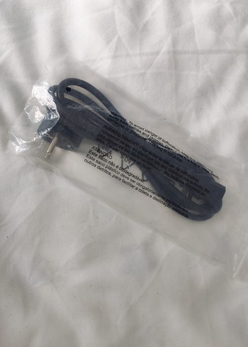 Siyah Güç Kablosu - Görsel 4