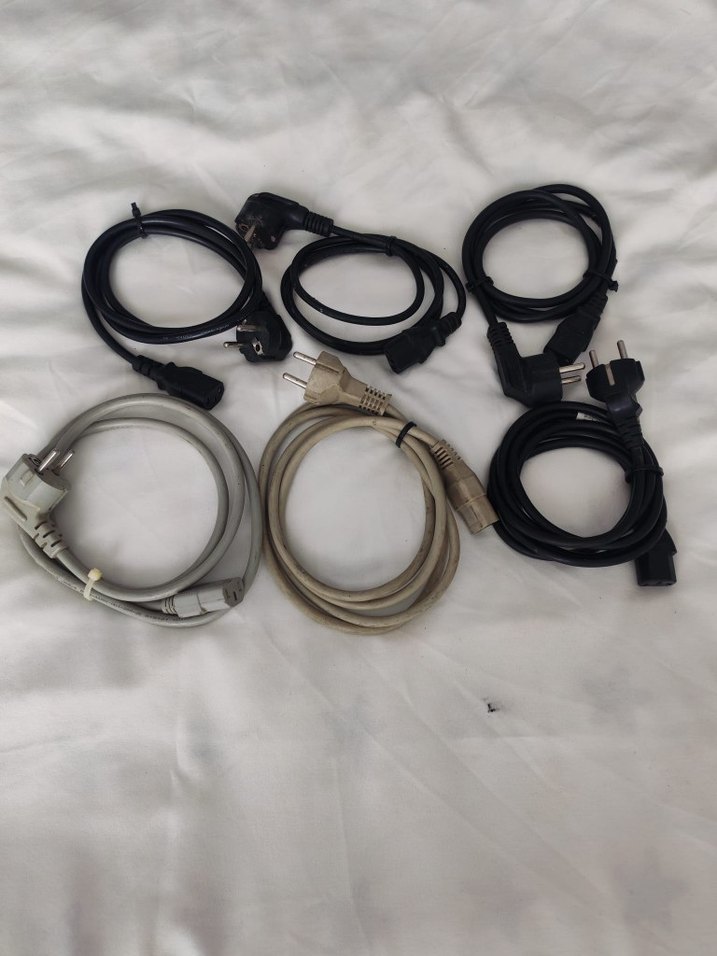 Çeşitli Siyah ve Gri Güç Kablosu Seti - Görsel 5