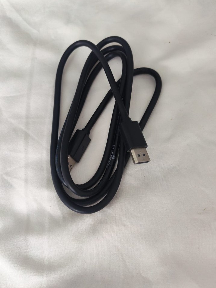 Siyah USB Veri ve Şarj Kablosu - Görsel 3