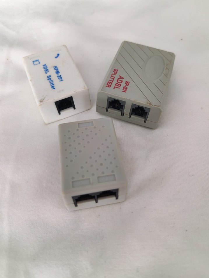 Beyaz ve Gri ADSL Splitter Adaptörler - Görsel 5