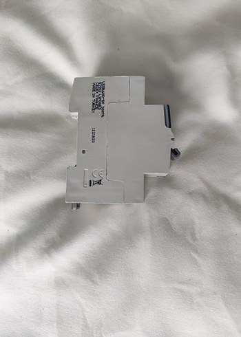 40A Beyaz Gri Sigorta Anahtarı - Görsel 6