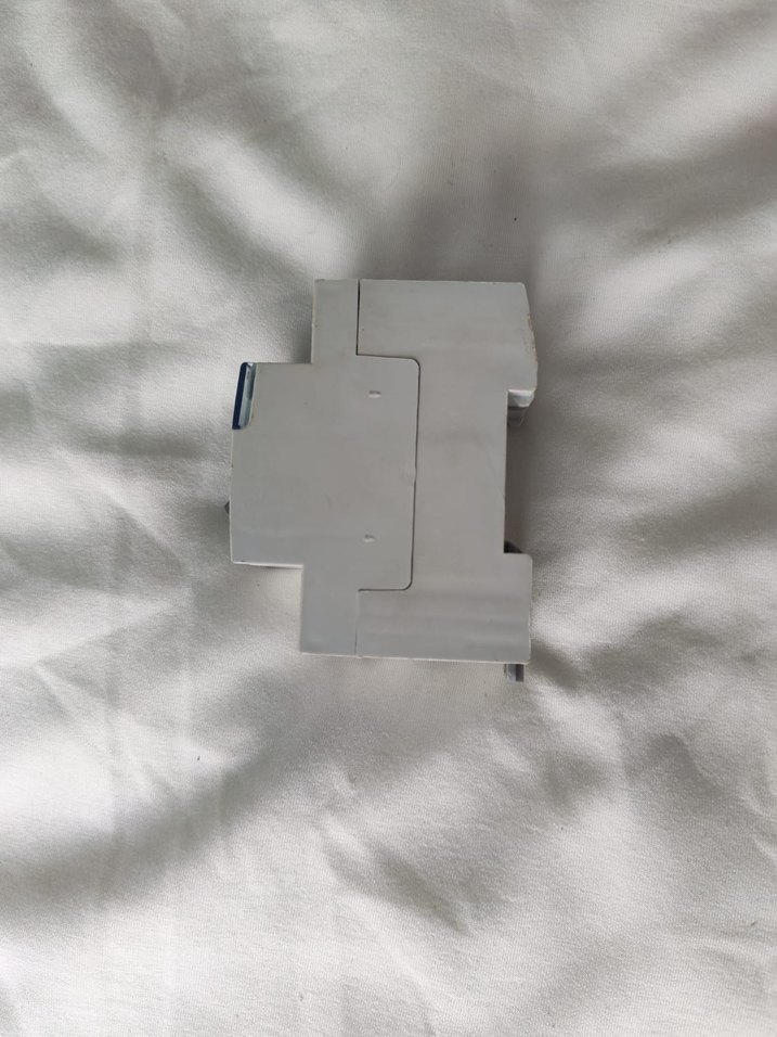 40A Beyaz Gri Sigorta Anahtarı - Görsel 4